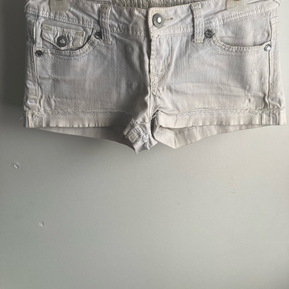 Wallflower shorts!